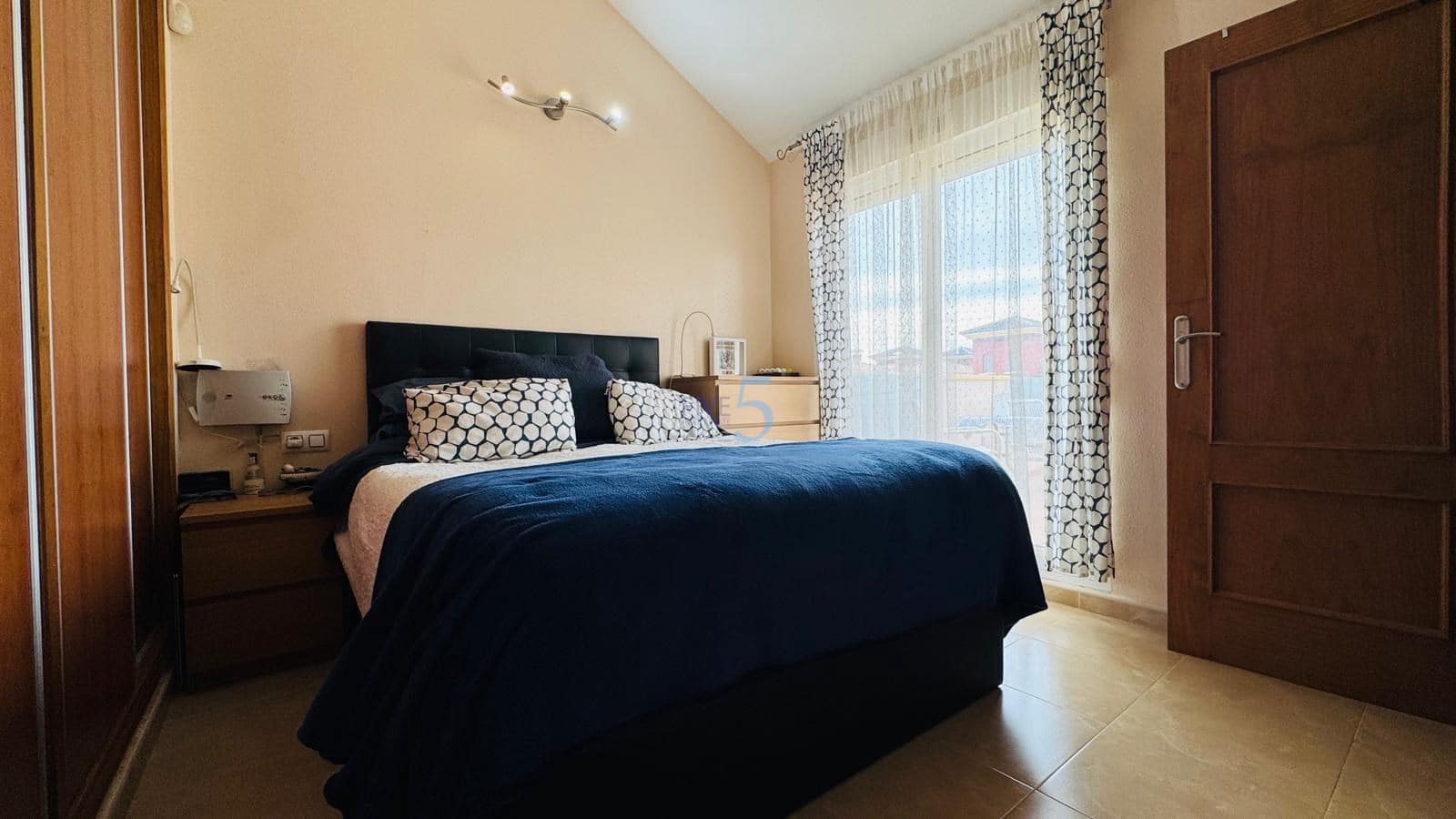 3 soverom Hus til salgs i Orihuela Costa med svømmebasseng garasje - € 259 900 (Ref: 9605521)