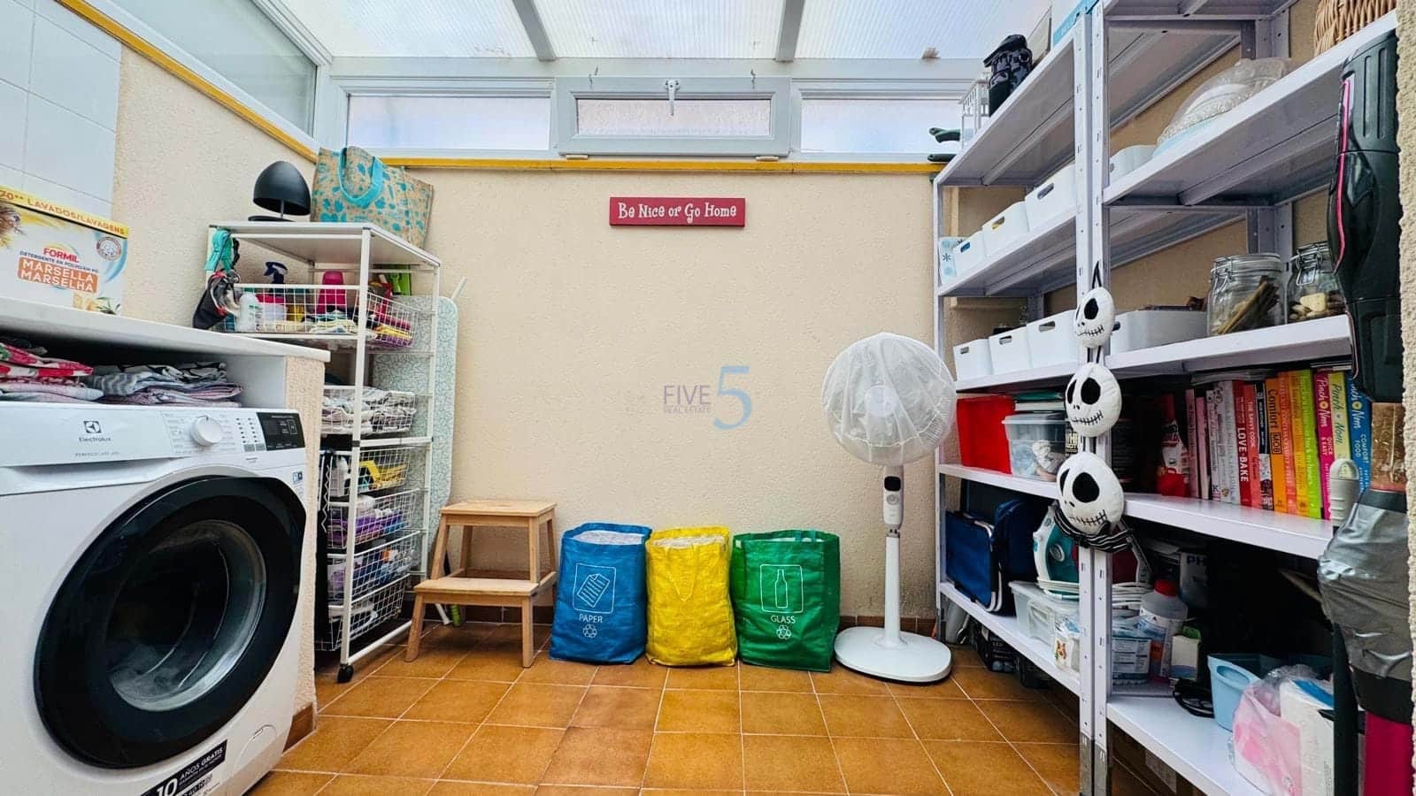 3 soverom Hus til salgs i Orihuela Costa med svømmebasseng garasje - € 259 900 (Ref: 9605521)