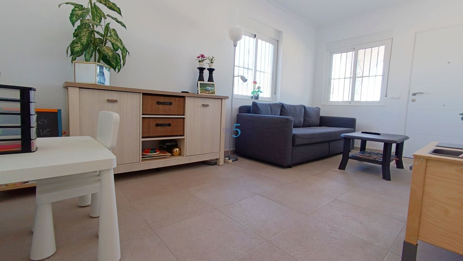 3 bedroom Villa for sale in Torrevieja with pool - € 420,000 (Ref: 9606765)