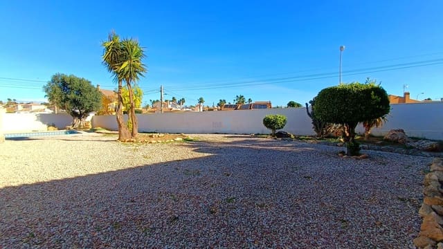 3 bedroom Villa for sale in Torrevieja with pool - € 420,000 (Ref: 9606765)