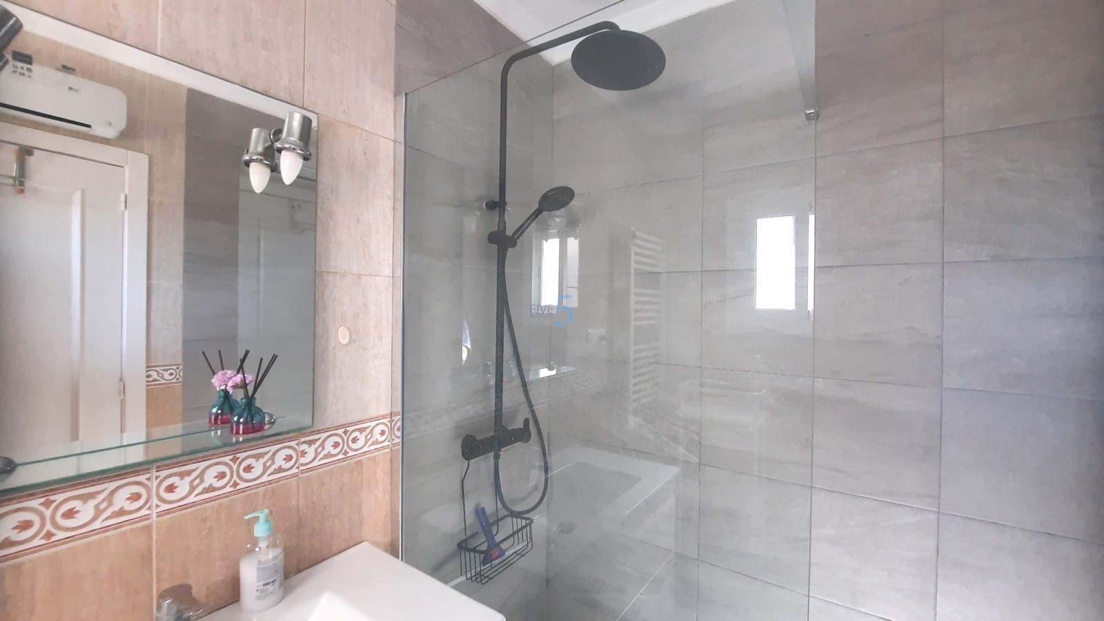 4 makuuhuone Omakotitalo myytävänä paikassa Balsicas mukana uima-altaan - 170 000 € (Ref: 9606904)