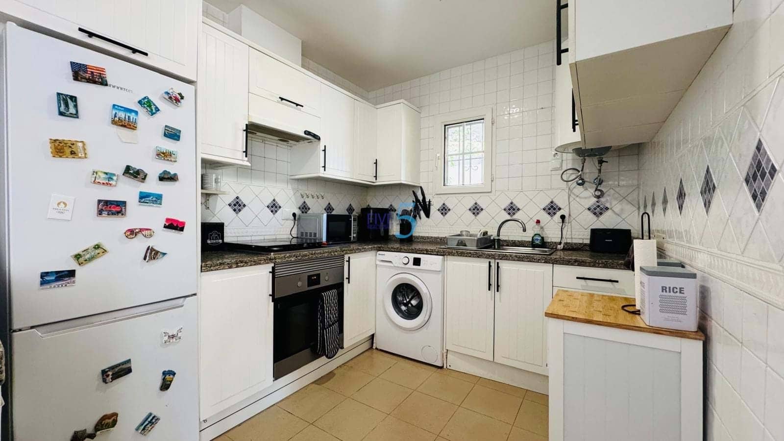 2 bedroom Apartment for sale in Villamartin with pool - € 164,000 (Ref: 9610228)