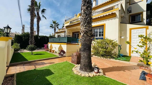 2 bedroom Apartment for sale in Villamartin, Orihuela with pool - € 164,000 (Ref: 9610228)