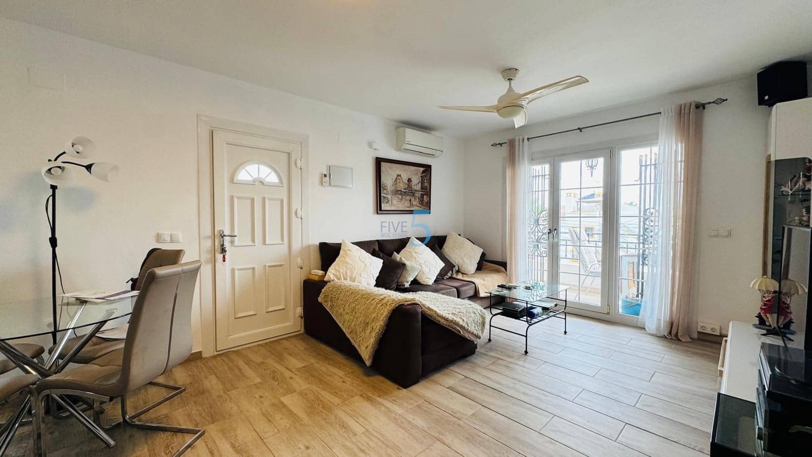 2 camera da letto Appartamento in vendita in Villamartin con piscina garage - 200.000 € (Rif: 9610229)