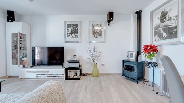 2 quarto Apartamento para venda em Villamartin, Orihuela com piscina garagem - 200 000 € (Ref: 9610229)