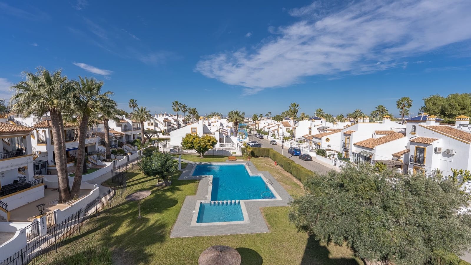 2 bedroom Apartment for sale in Villamartin with pool garage - € 198,000 (Ref: 9610229)