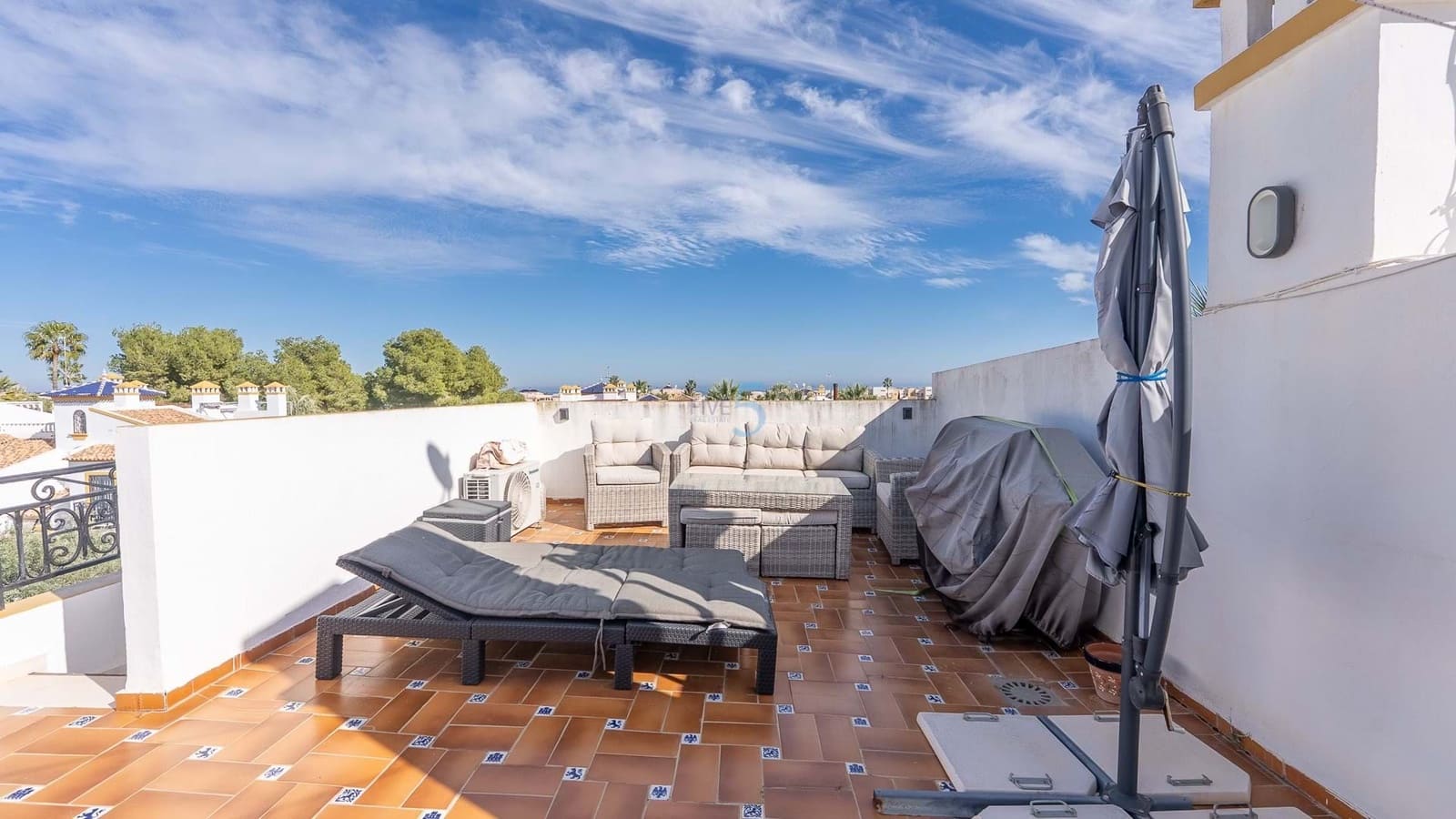 2 bedroom Apartment for sale in Villamartin with pool garage - € 198,000 (Ref: 9610229)