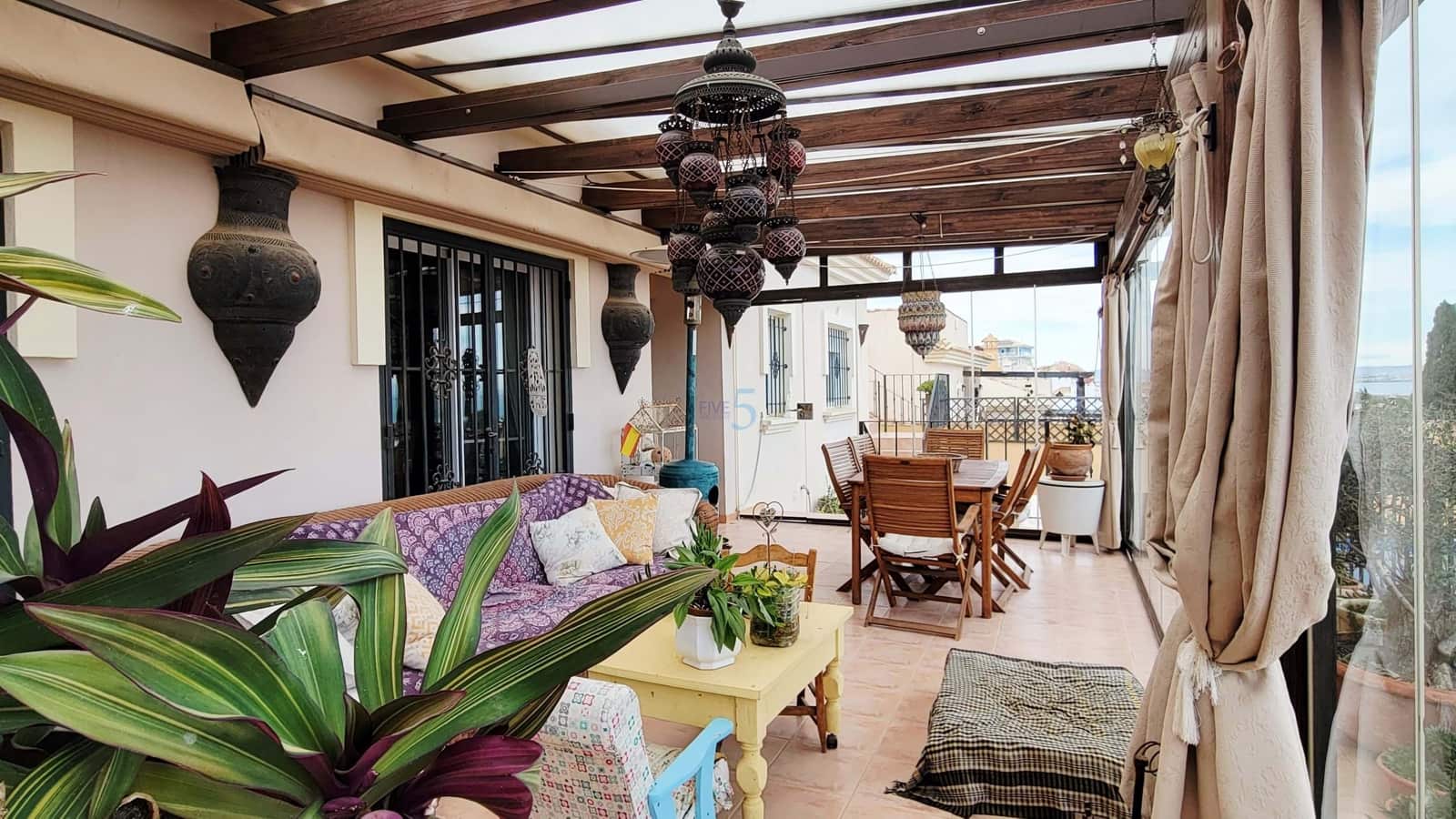 4 soveværelse Villa til salg i El Carmoli med swimmingpool garage - € 425.000 (Ref: 9610651)