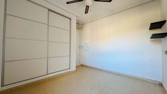 3 quarto Moradia para venda em Almoradí - 184 900 € (Ref: 9614116)
