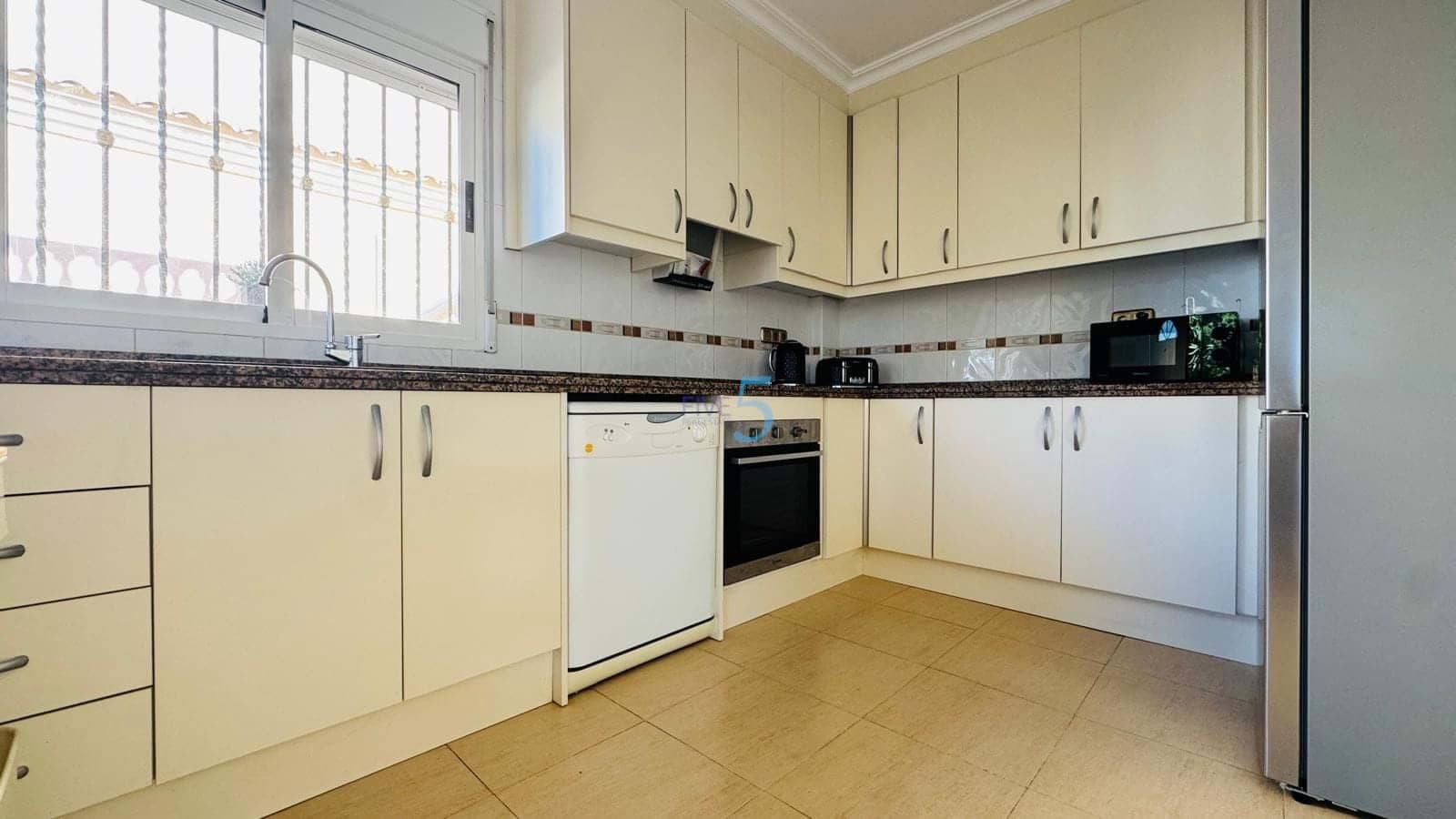 3 bedroom Villa for sale in Almoradi - € 184,900 (Ref: 9614116)