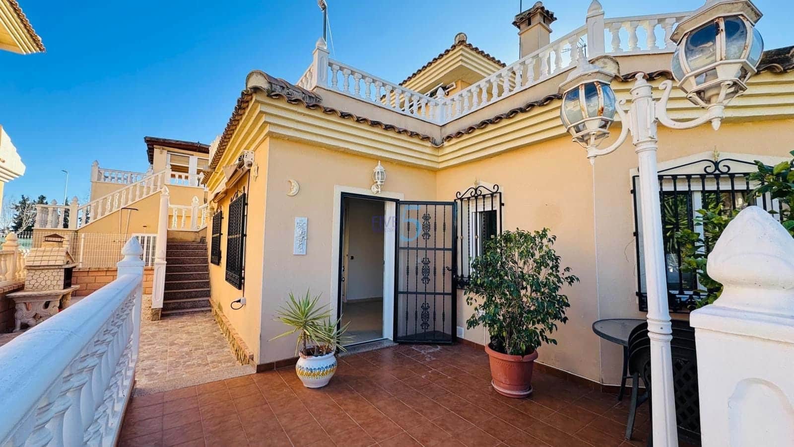 3 bedroom Villa for sale in Almoradi - € 184,900 (Ref: 9614116)