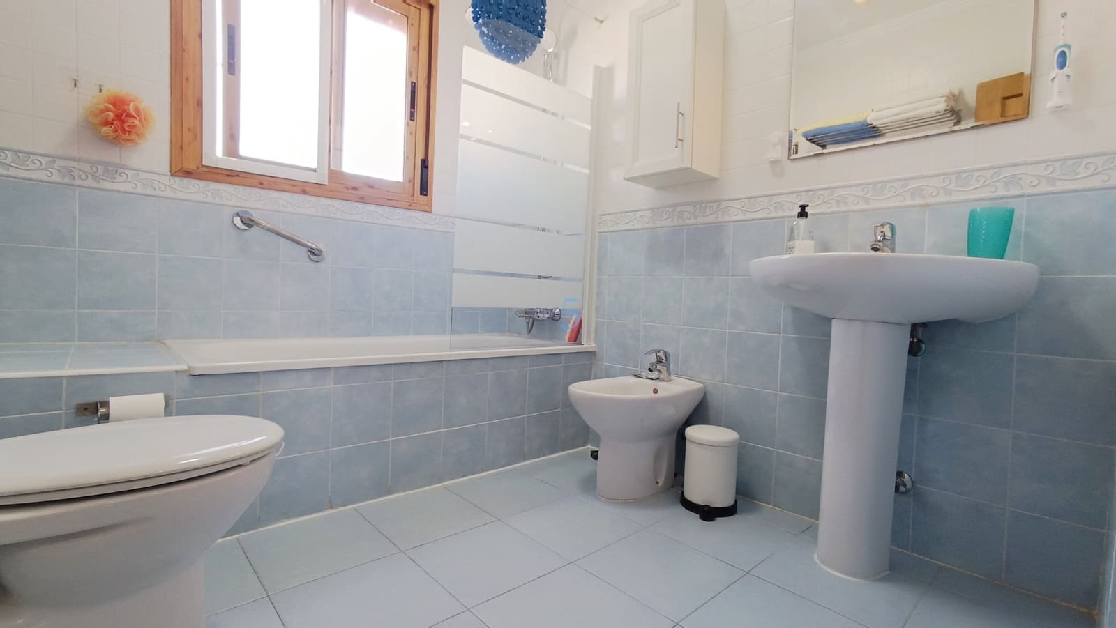 2 soveværelse Byhus til salg i Ciudad Quesada med swimmingpool - € 149.999 (Ref: 9614241)