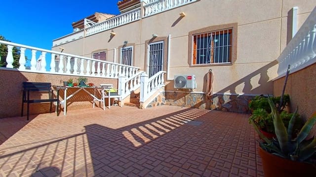 2 soveværelse Byhus til salg i Ciudad Quesada, Rojales med swimmingpool - € 149.999 (Ref: 9614241)