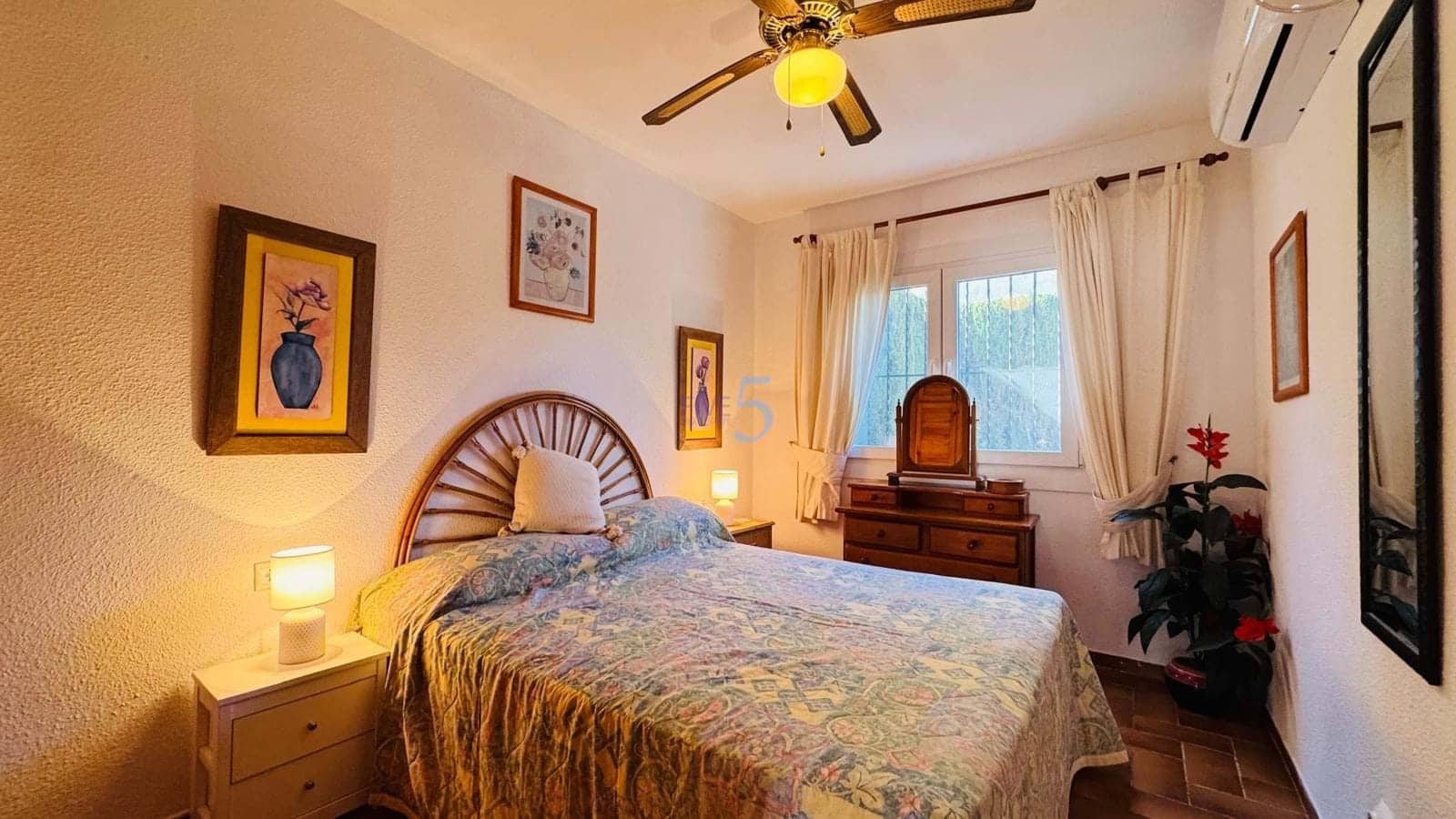 2 bedroom Apartment for sale in Villamartin with pool garage - € 204,900 (Ref: 9614242)