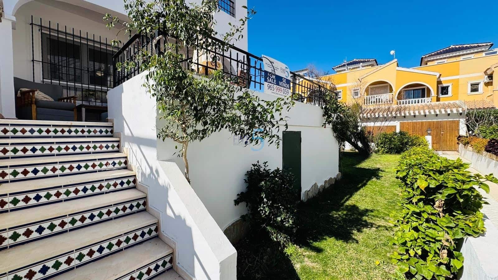 2 bedroom Apartment for sale in Villamartin with pool garage - € 204,900 (Ref: 9614242)