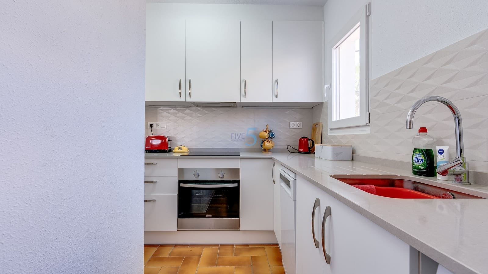 2 bedroom Apartment for sale in Villamartin with pool garage - € 204,900 (Ref: 9614242)