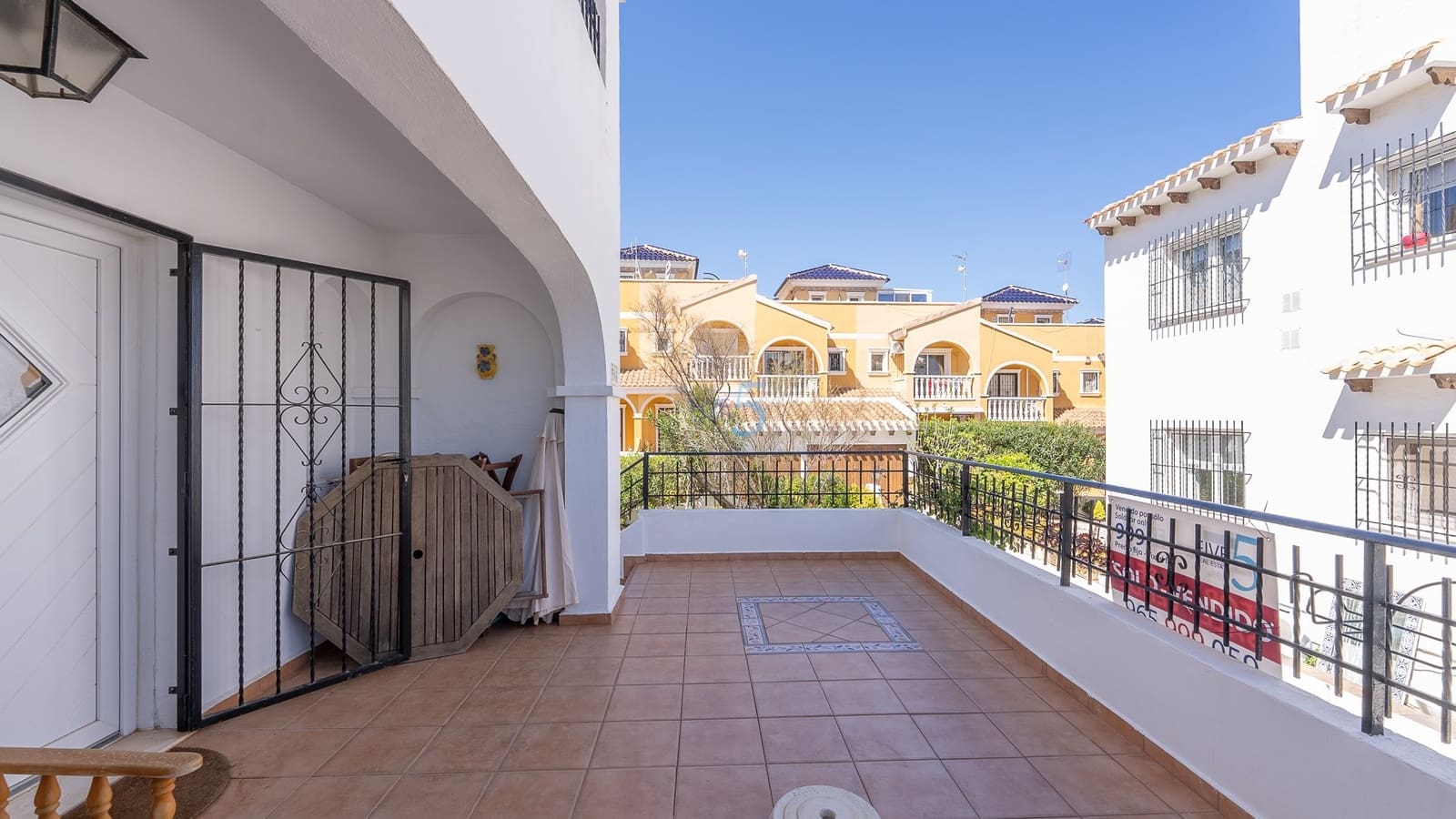 2 bedroom Apartment for sale in Villamartin with pool garage - € 204,900 (Ref: 9614242)