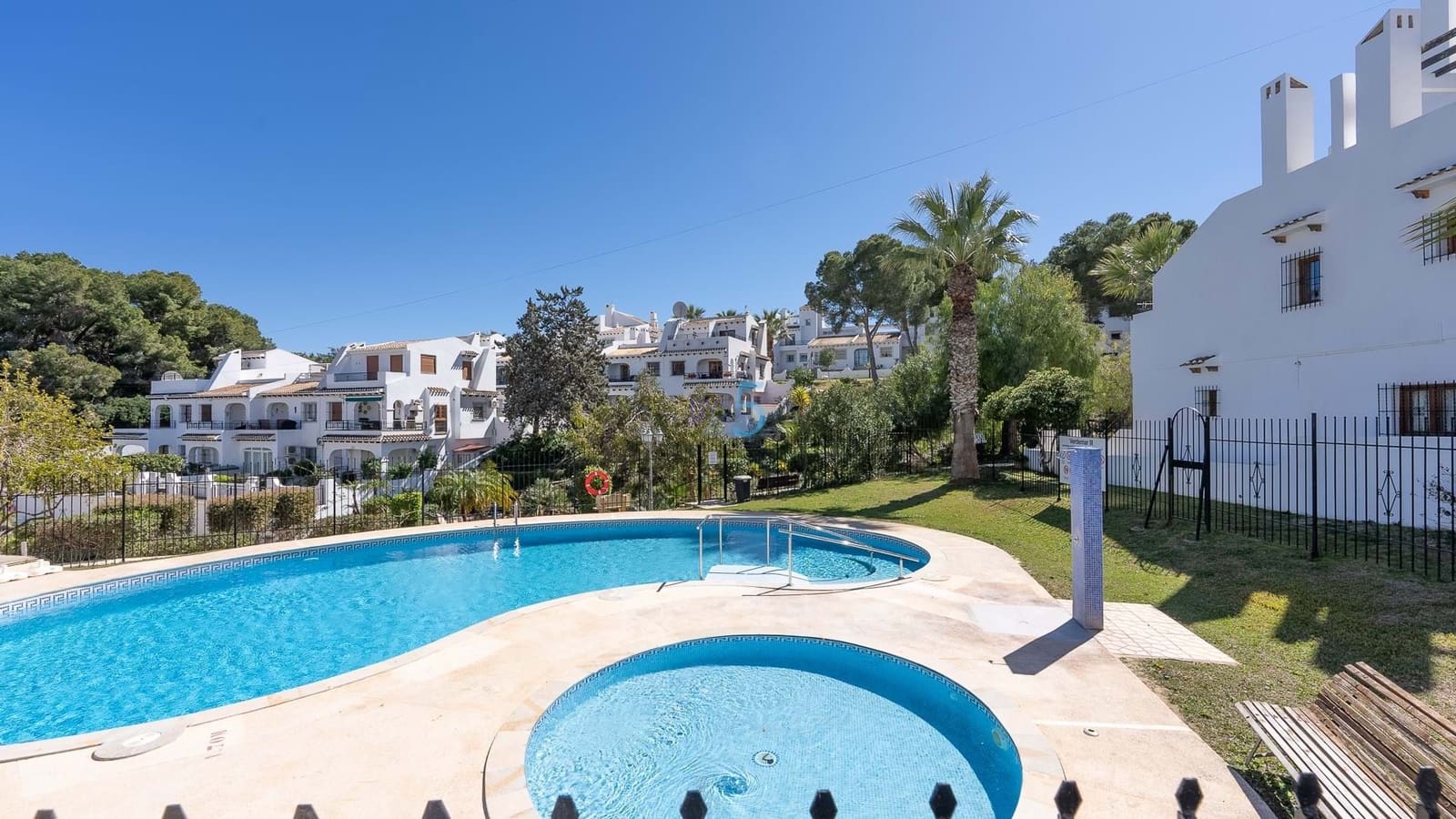 2 bedroom Apartment for sale in Villamartin with pool garage - € 204,900 (Ref: 9614242)