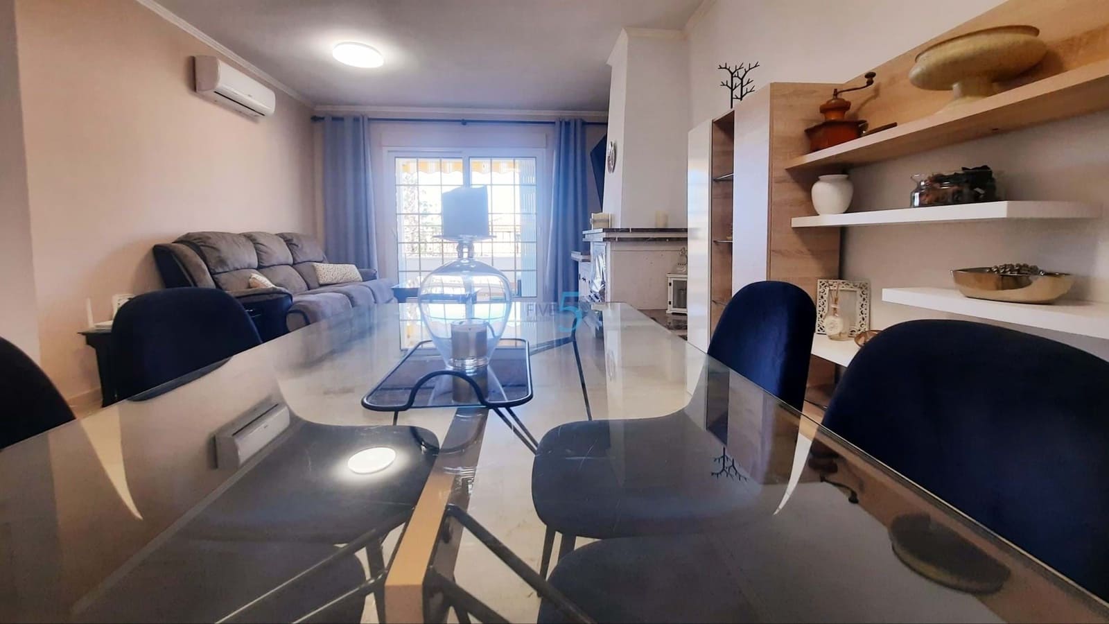 3 quarto Casa em Banda para venda em Villamartin com piscina garagem - 275 000 € (Ref: 9617139)