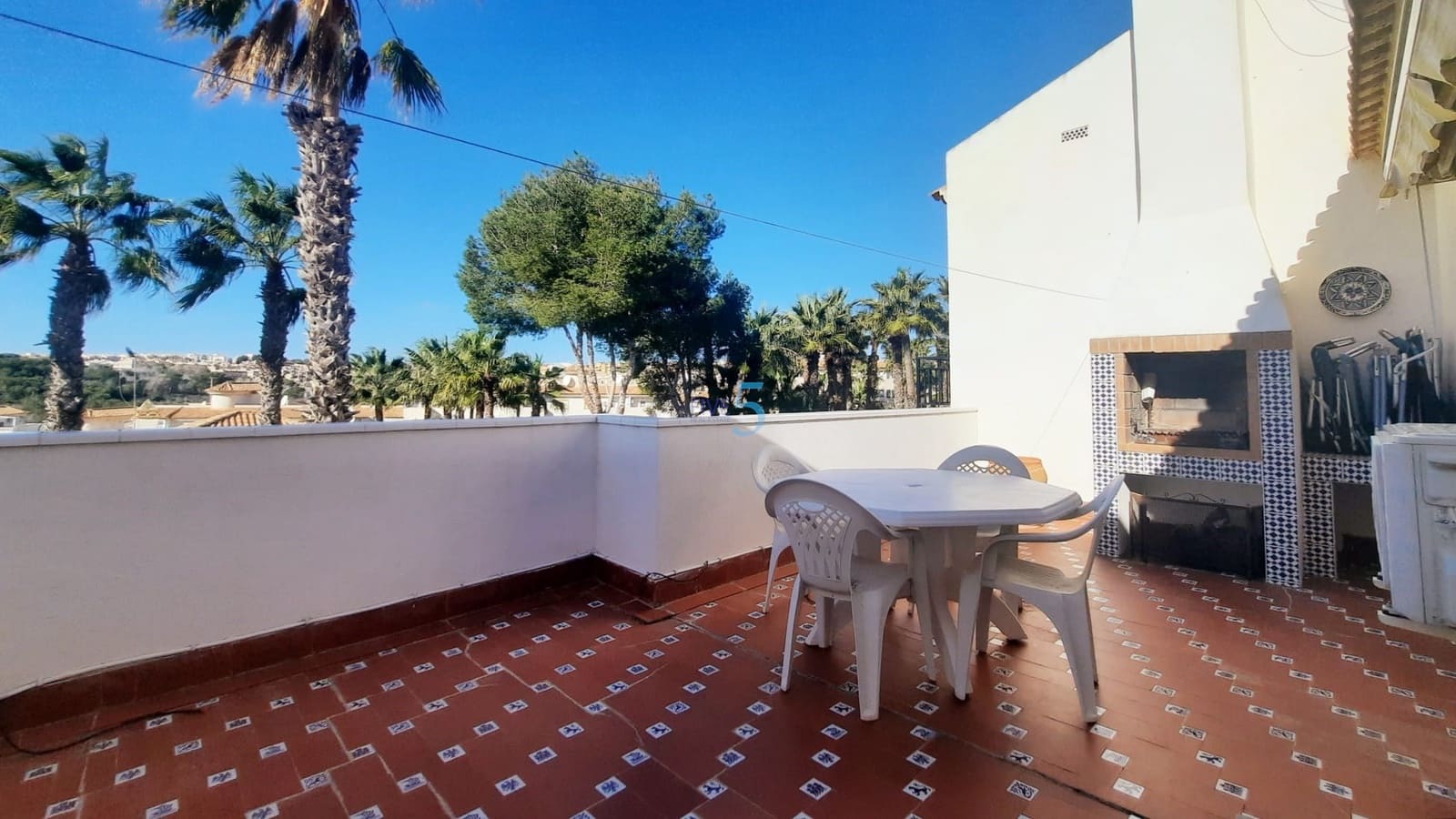 3 quarto Casa em Banda para venda em Villamartin com piscina garagem - 275 000 € (Ref: 9617139)