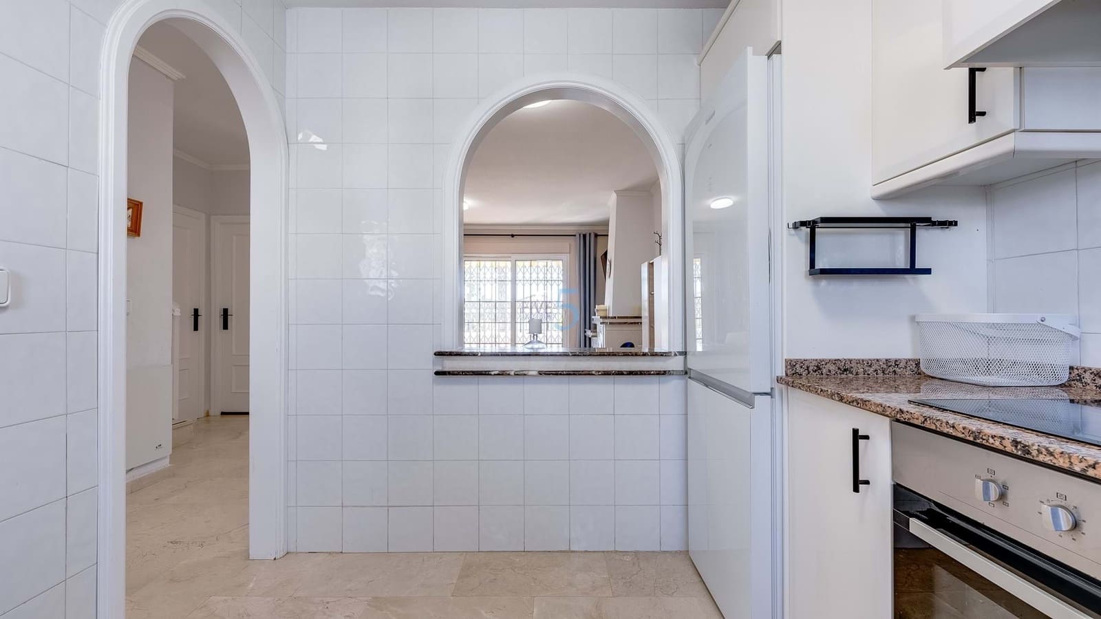 3 sypialnia Dom na sprzedaż w Villamartin z basenem garażem - 265 000 € (Ref: 9617139)