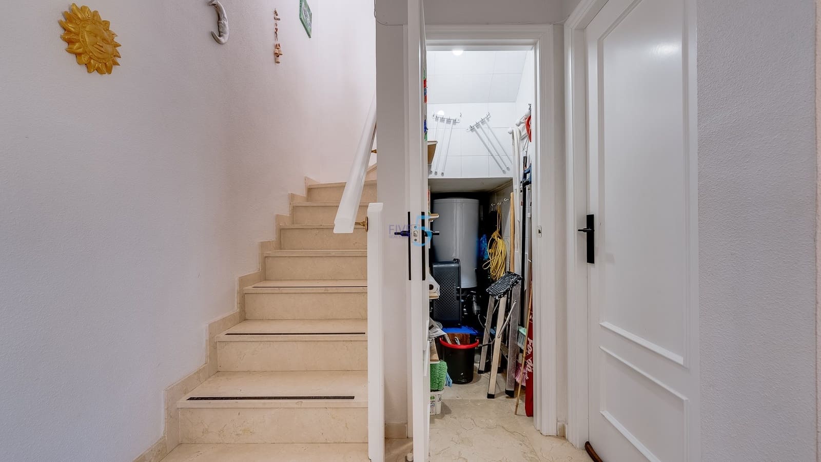 3 sypialnia Dom na sprzedaż w Villamartin z basenem garażem - 265 000 € (Ref: 9617139)