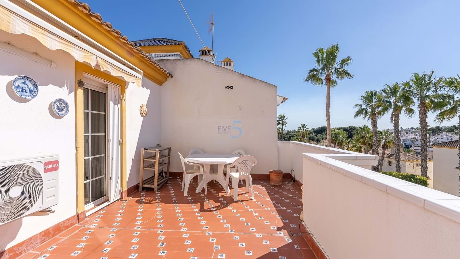 3 sypialnia Dom na sprzedaż w Villamartin z basenem garażem - 265 000 € (Ref: 9617139)