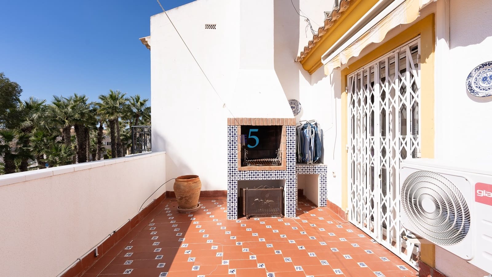 3 sypialnia Dom na sprzedaż w Villamartin z basenem garażem - 265 000 € (Ref: 9617139)