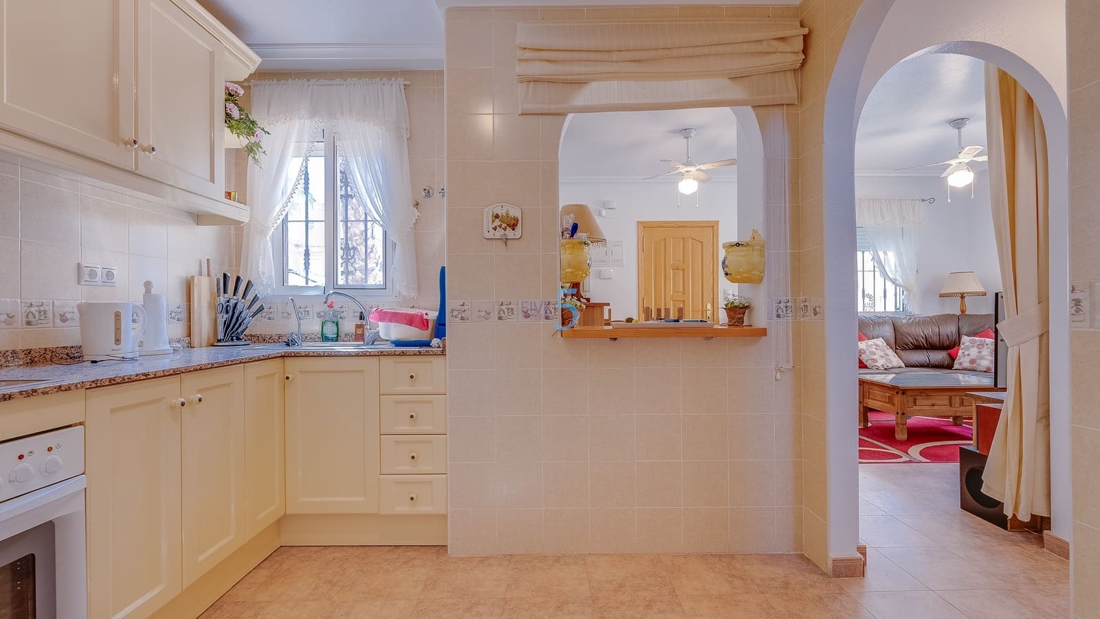 3 soverom Villa til salgs i Lo Crispin med svømmebasseng - € 269 500 (Ref: 9618501)