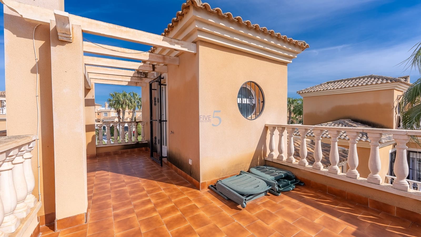 3 soverom Villa til salgs i Lo Crispin med svømmebasseng - € 269 500 (Ref: 9618501)