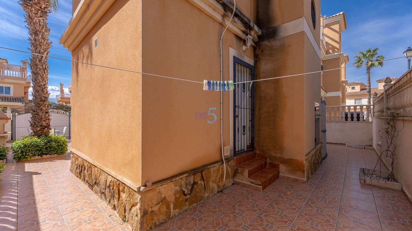 3 soverom Villa til salgs i Lo Crispin med svømmebasseng - € 269 500 (Ref: 9618501)