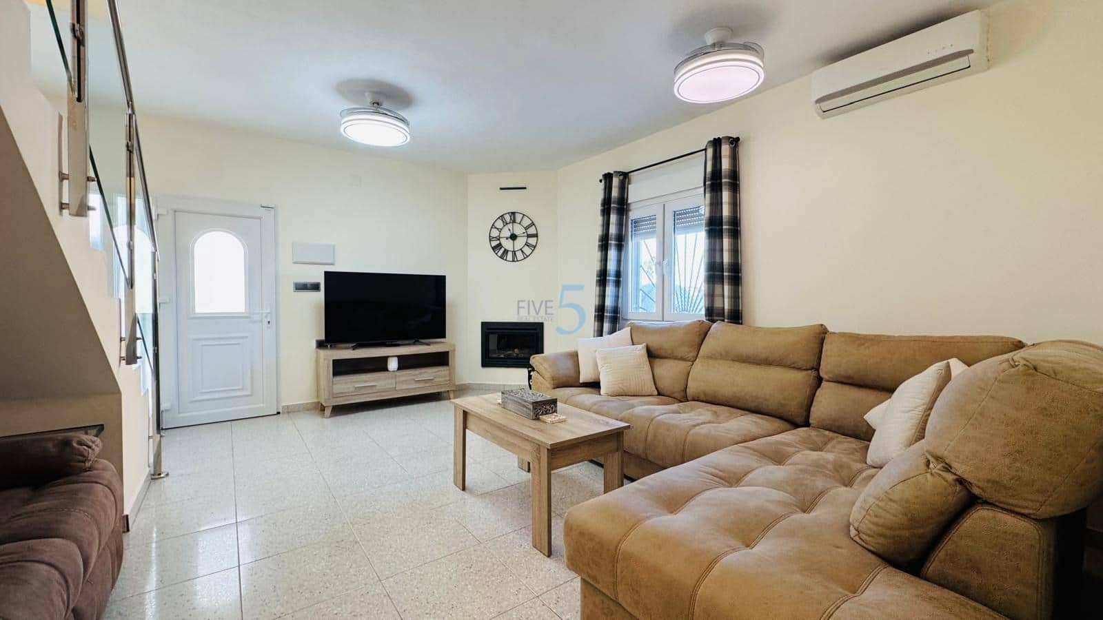 3 makuuhuone Huvila myytävänä paikassa Benijofar mukana uima-altaan - 425 000 € (Ref: 9618731)