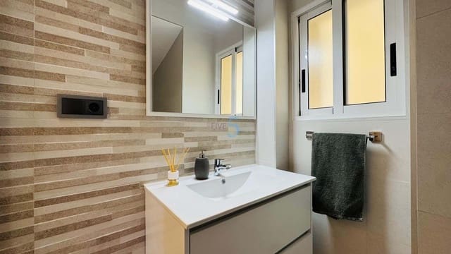 3 makuuhuone Huvila myytävänä paikassa Benijófar mukana uima-altaan - 425 000 € (Ref: 9618731)