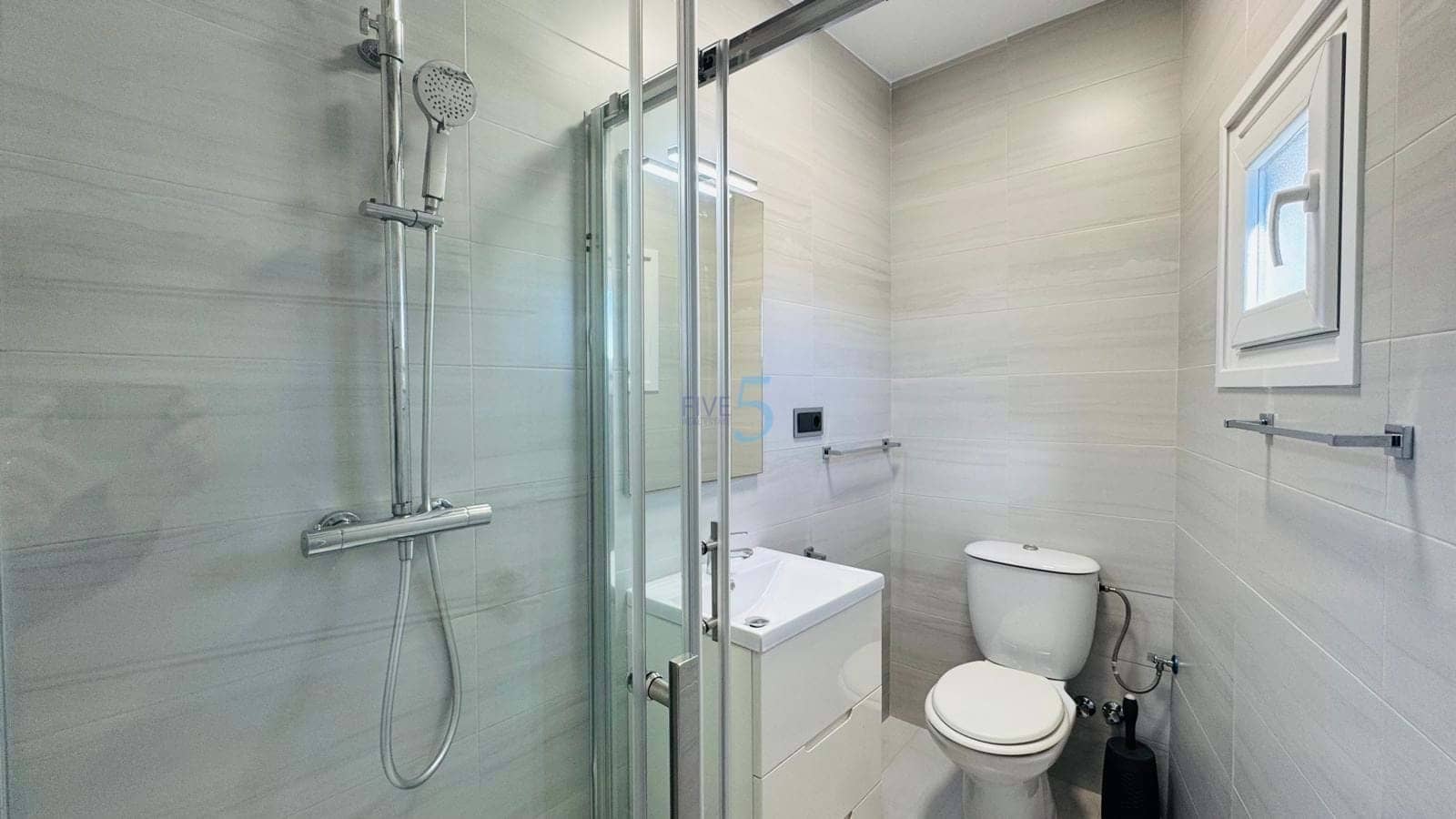 3 makuuhuone Huvila myytävänä paikassa Benijofar mukana uima-altaan - 425 000 € (Ref: 9618731)