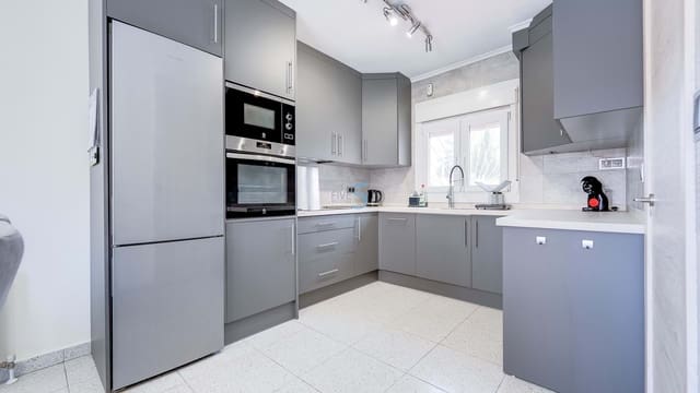 3 makuuhuone Huvila myytävänä paikassa Benijófar mukana uima-altaan - 425 000 € (Ref: 9618731)