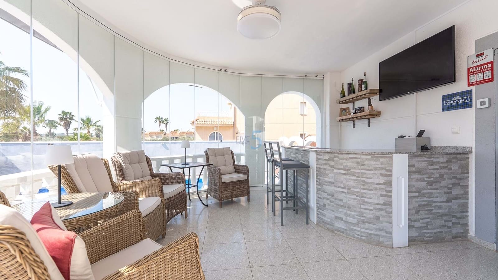 3 chambre Villa/Maison à vendre à Benijofar avec piscine - 425 000 € (Ref: 9618731)