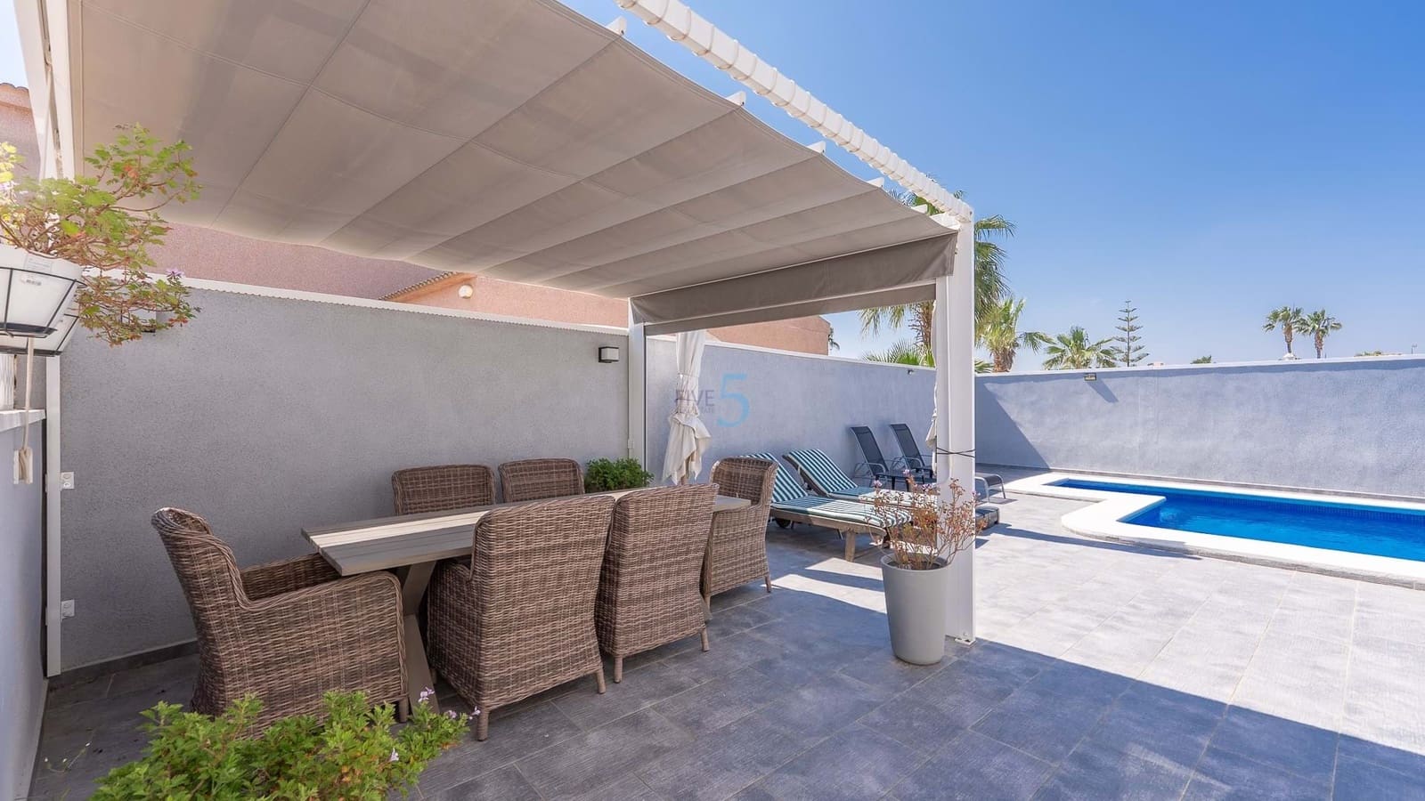 3 chambre Villa/Maison à vendre à Benijofar avec piscine - 425 000 € (Ref: 9618731)