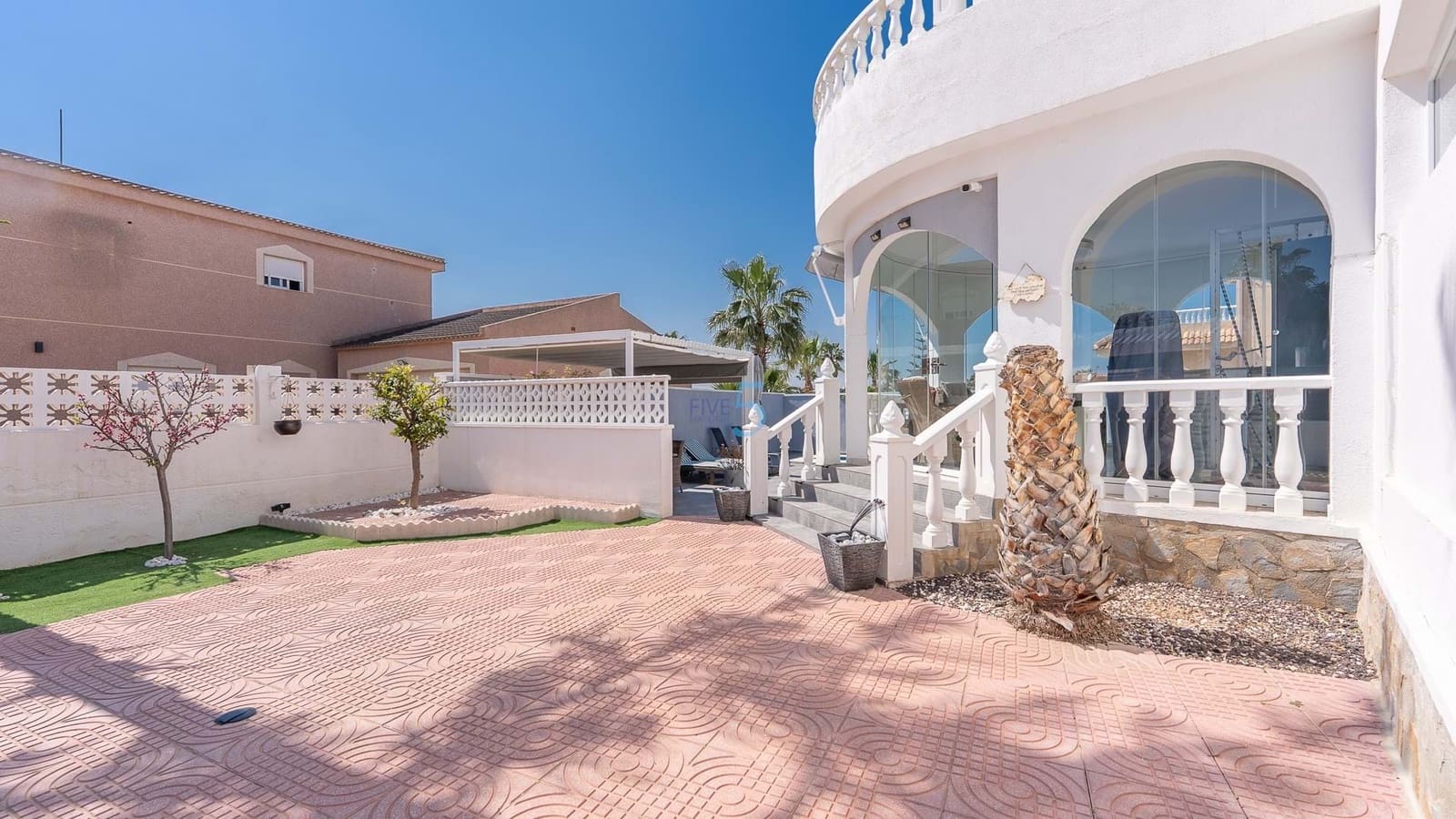 3 chambre Villa/Maison à vendre à Benijofar avec piscine - 425 000 € (Ref: 9618731)