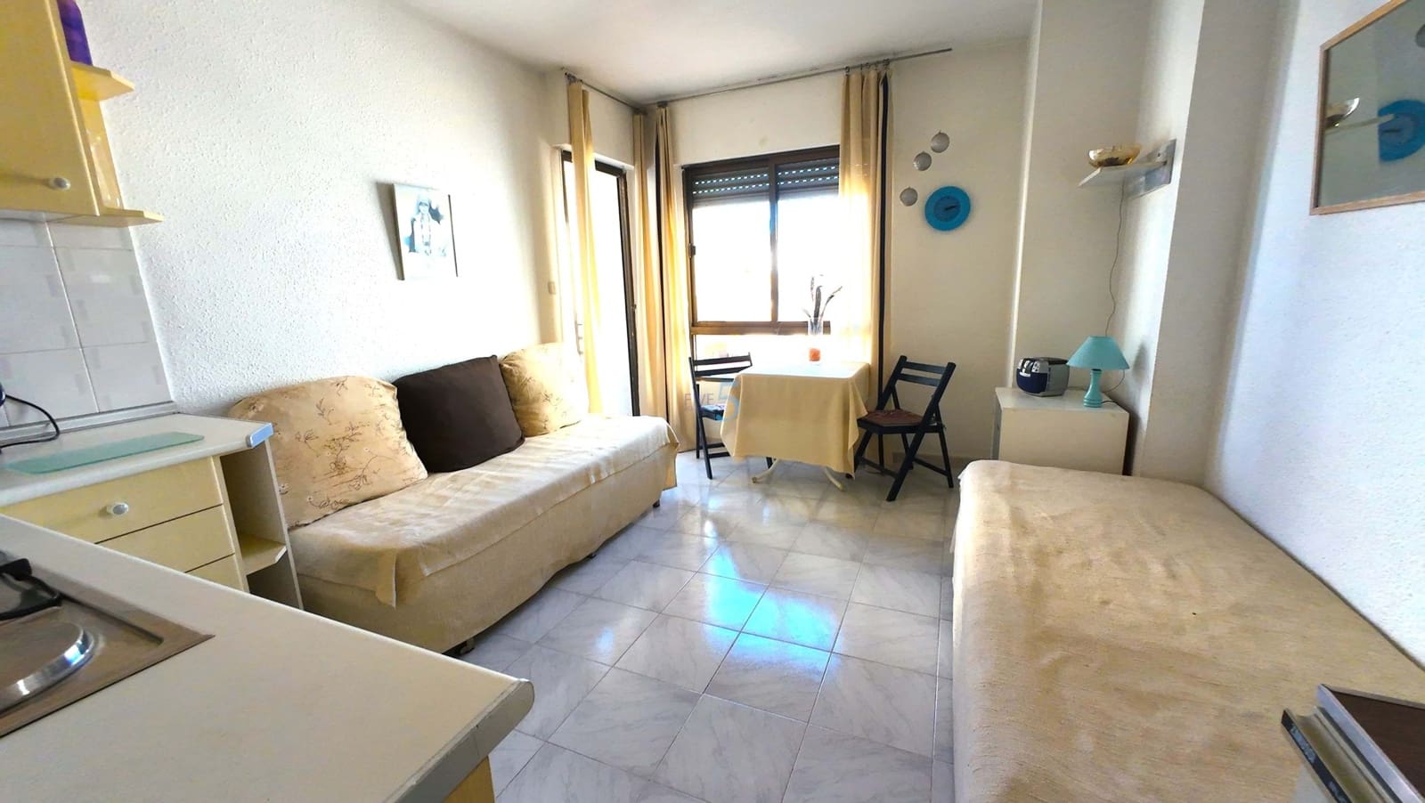 Appartement te koop in Torrevieja - € 69.000 (Ref: 9619830)