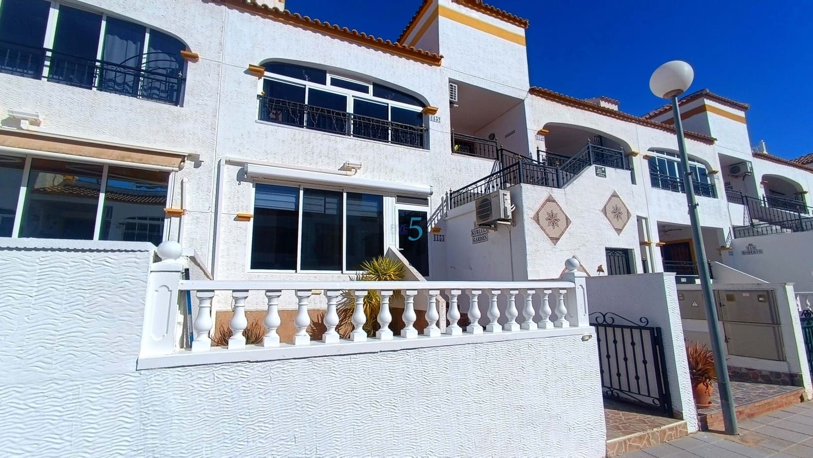 2 chambre Appartement à vendre à Vistabella avec piscine garage - 135 000 € (Ref: 9622756)