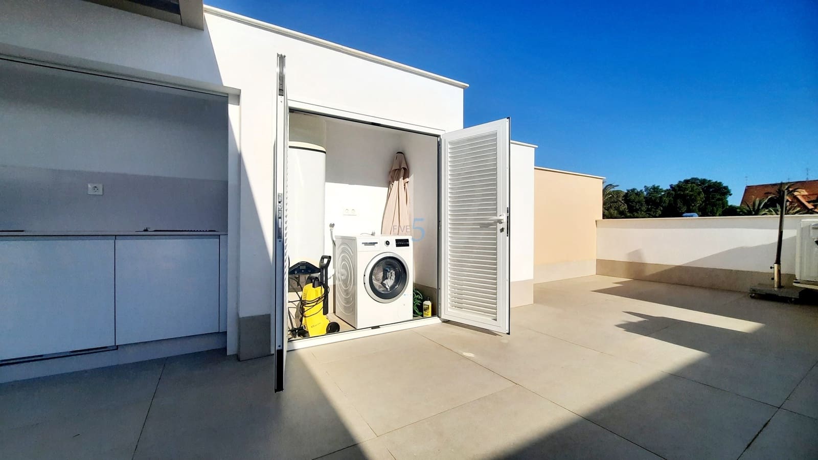 3 bedroom Apartment for sale in San Pedro del Pinatar with pool garage - € 350,000 (Ref: 9623247)