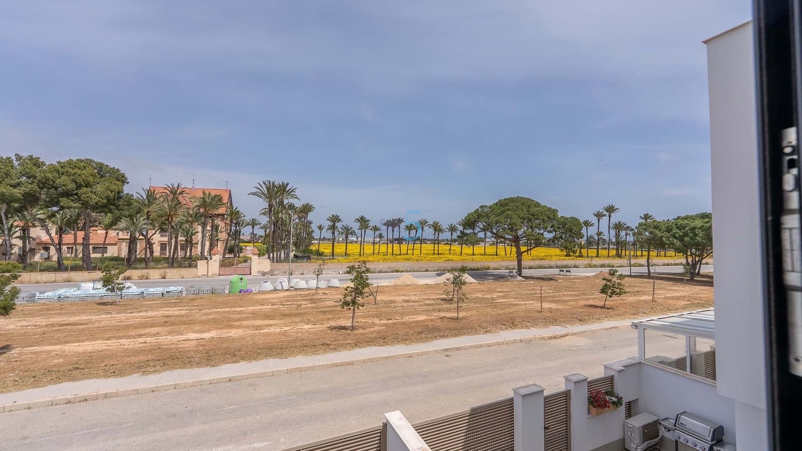 3 slaapkamer Appartement te koop in San Pedro del Pinatar met zwembad garage - € 350.000 (Ref: 9623247)