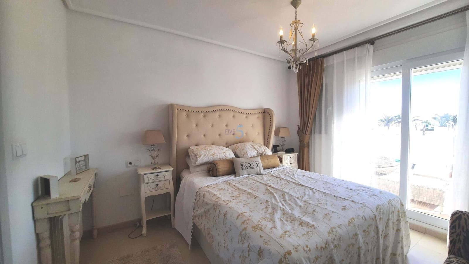 2 soveværelse Byhus til salg i Roldan med swimmingpool - € 199.500 (Ref: 9623248)