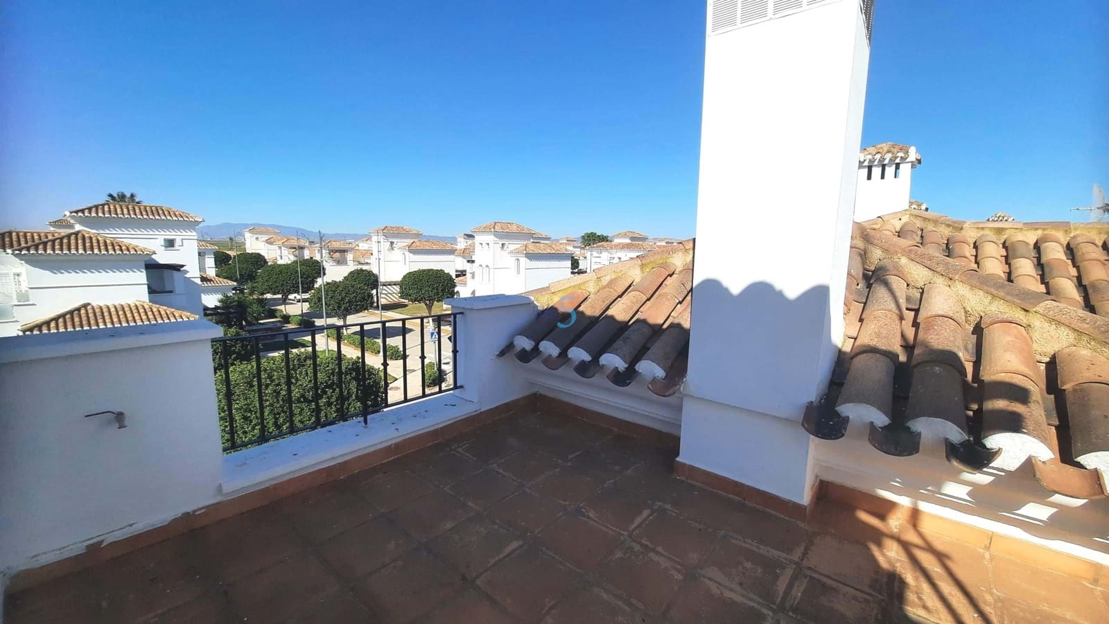 2 soveværelse Byhus til salg i Roldan med swimmingpool - € 199.500 (Ref: 9623248)