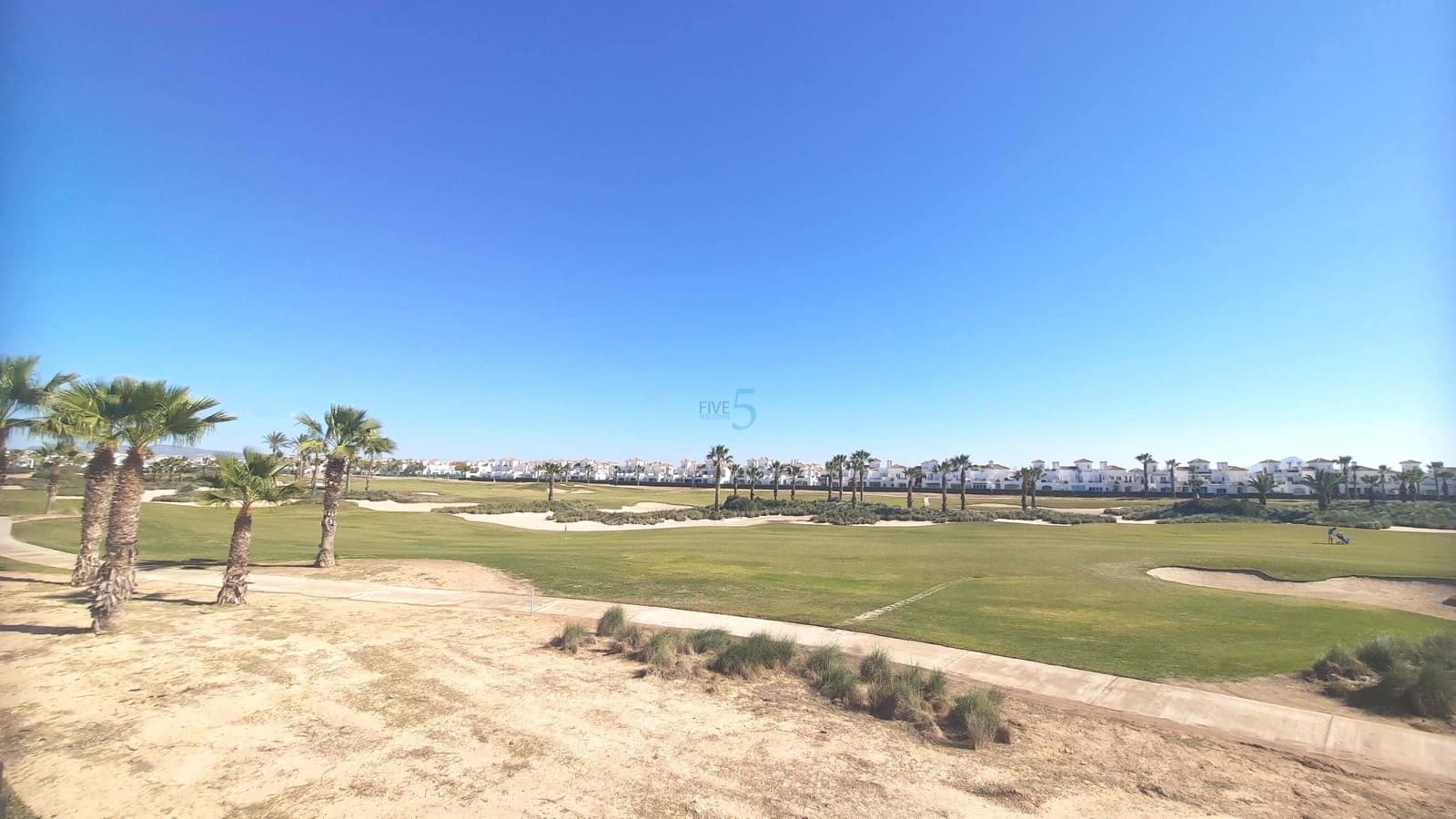 2 soveværelse Byhus til salg i Roldan med swimmingpool - € 199.500 (Ref: 9623248)