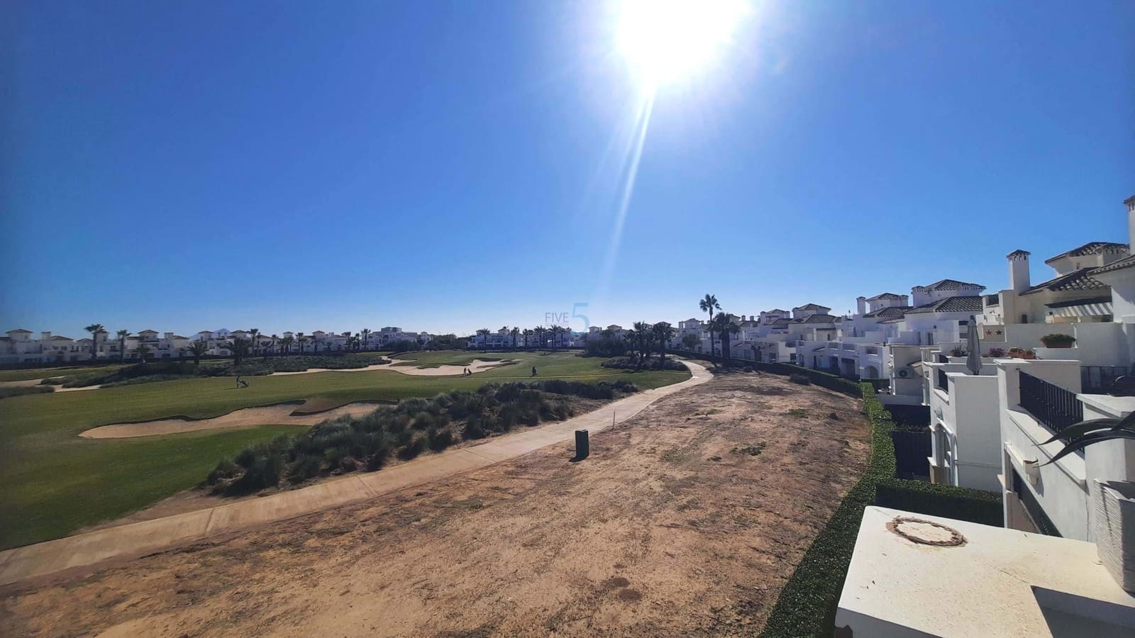 2 soveværelse Byhus til salg i Roldan med swimmingpool - € 199.500 (Ref: 9623248)