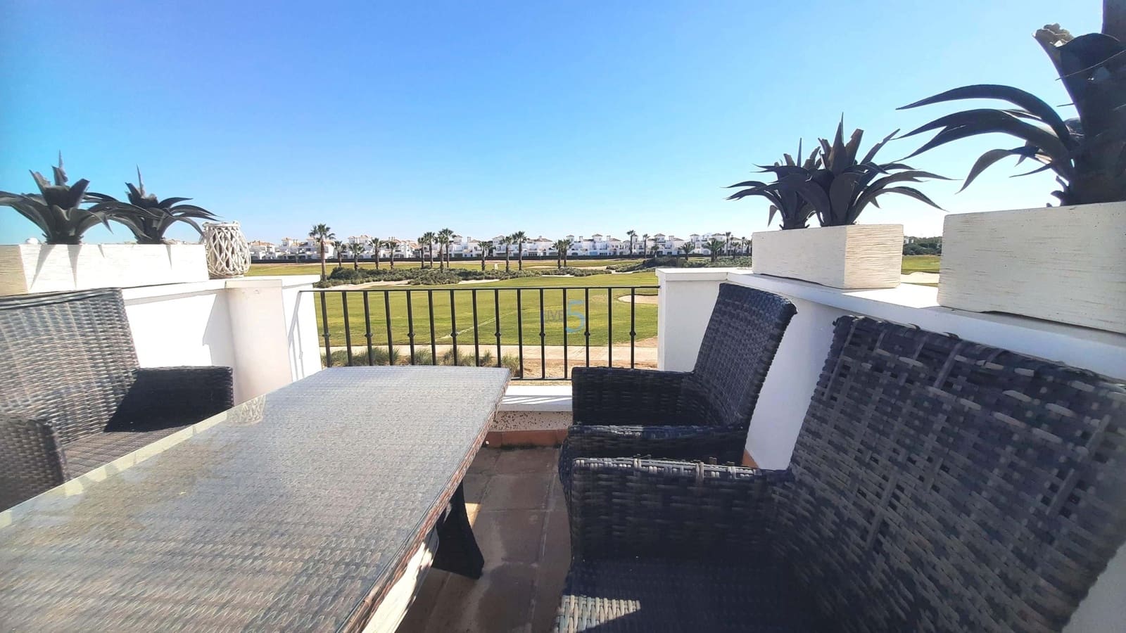 2 soveværelse Byhus til salg i Roldan med swimmingpool - € 199.500 (Ref: 9623248)