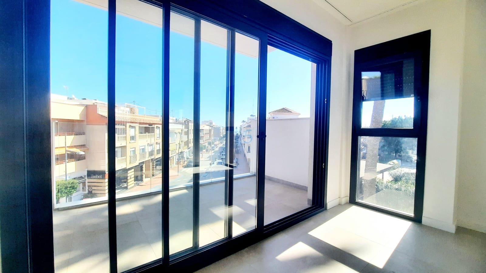 2 bedroom Apartment for sale in Santiago de la Ribera with pool garage - € 365,000 (Ref: 9624089)