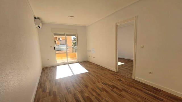 2 soveværelse Lejlighed til salg i San Miguel de Salinas med swimmingpool - € 136.000 (Ref: 9624090)