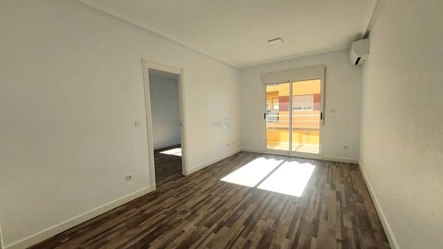 2 quarto Apartamento para venda em San Miguel de Salinas com piscina - 136 000 € (Ref: 9624091)